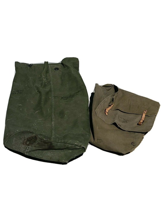 Lot Of 2 Vintage Official Military Bags Collectib… - image 1