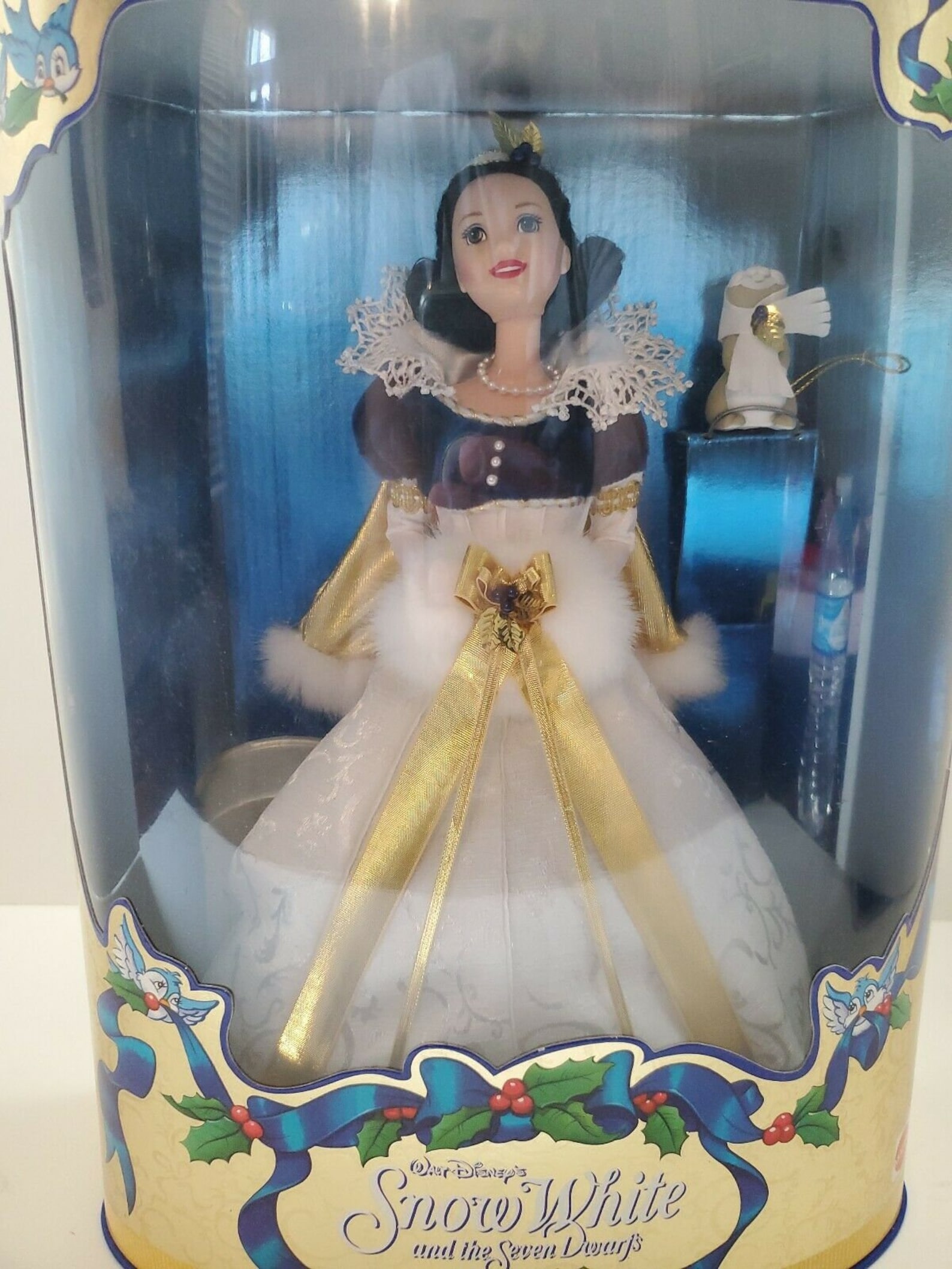 1998 Holiday Pricess Snow White BARBIE DOLL DISNEY 19898 | Etsy