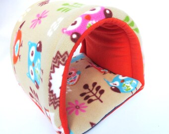 Guinea pig bed* small Rabbit**Small animal bed**soft fleece tunnel **play tube **hide **guinea pig toy