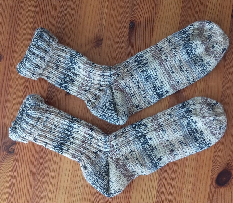 Socken, Gr. 40, handgestrickt, Wintersocken Bild 1