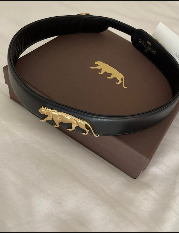 Deepika Padukone in Sabyasachi Stylish Waist Belt Tiger Logo.28 40
