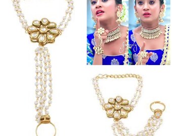 Buy Naira Kundan Gold Indian Hand Jewelry set of 2 Wedding Bridal
