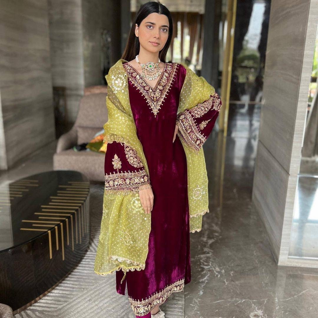 Pakistani velvet suit discount