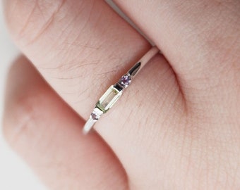 14k Gold Peridot Amethyst Ring: Baguette Stacking Ring