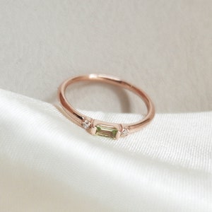 14k Gold Baguette Peridot Ring: Minimalist Diamond Stackable Ring