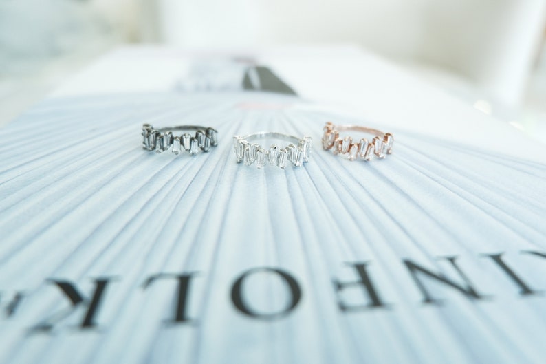 Silver Baguette Eternity Band Gold Baguette Ring Baguette Bands Dainty Baguette Rings Silver Baguette Eternity Rings Vintage Ring CZ Ring
