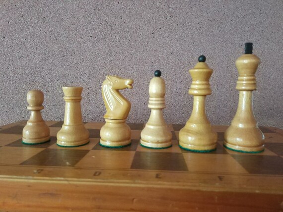 Mikhail Tal Soviet Grandmaster Vintage Antique Chess Set 