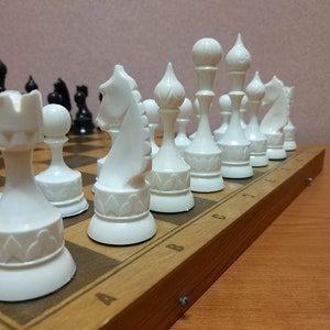 Chess &quot;Souvenir&quot;, made in the USSR (Republic of Uzbekistan) in the 1980s