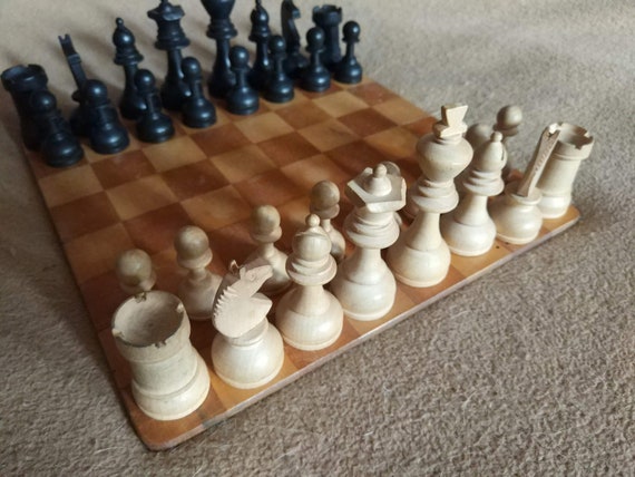 Chess set - Wikipedia