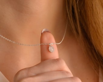 Dainty Small Moonstone Necklace, Moonstone necklace Sterling Silver, Moonstone Teardrop Pendant Necklace, Moonstone Jewelry