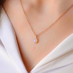 Minimal Moonstone Necklace, Dainty Moonstone Layering Necklace, Simple Dainty Gold Necklace, Gold Necklaces for Women