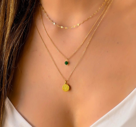 Coin Layered Necklaces for Women Gold 3 Layer Choker Necklace Cuban Chain  Necklace for Women Dainty Gold Coin Pendant Necklace for Women Girls Stacked  Necklaces, Small : Buy Online at Best Price