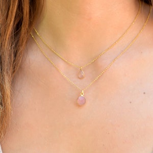 Zierliche geschichtete Rosenquarz Steine Halskette Set, Rosenquarz Halskette Gold, Zierliche Gold Halsketten für Frauen, Layered Gold Halskette Set
