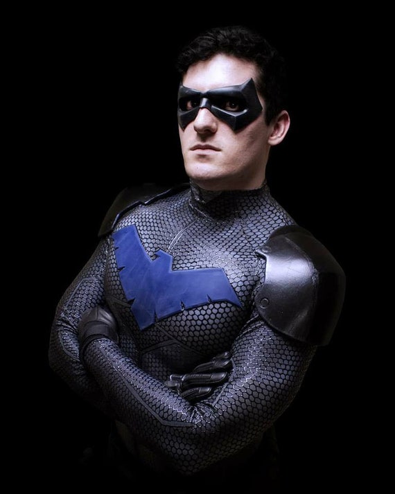Young Justice Nightwing Cosplay
