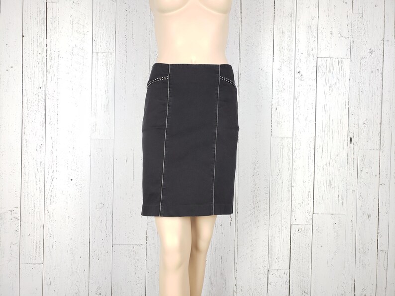 Vintage 90s Black Straight Pencil Denim Skirt 30 Waist Medium 4 Pockets White Seam Details Back Slit High Waist Minimal Secretary Grunge