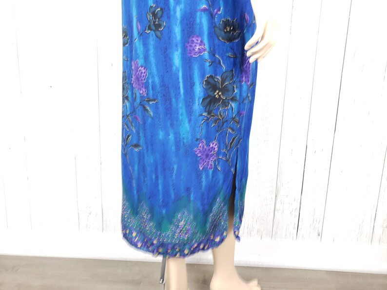 Vintage 90s Maxi Tropical Floral Dress Women/'s Large Sleeveless Purple Flowers on Blue Lightweight Boho Festival Summer Bohemian Sundress