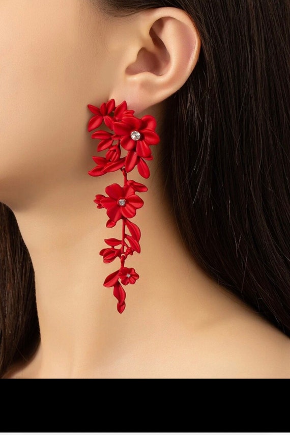 flower earring color red ハンドメイドイヤリング-