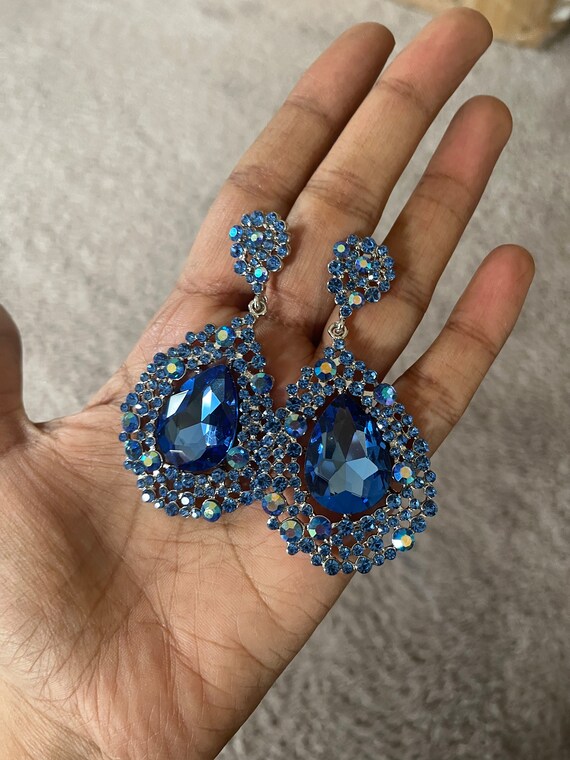 Blue rhinestone earrings deals