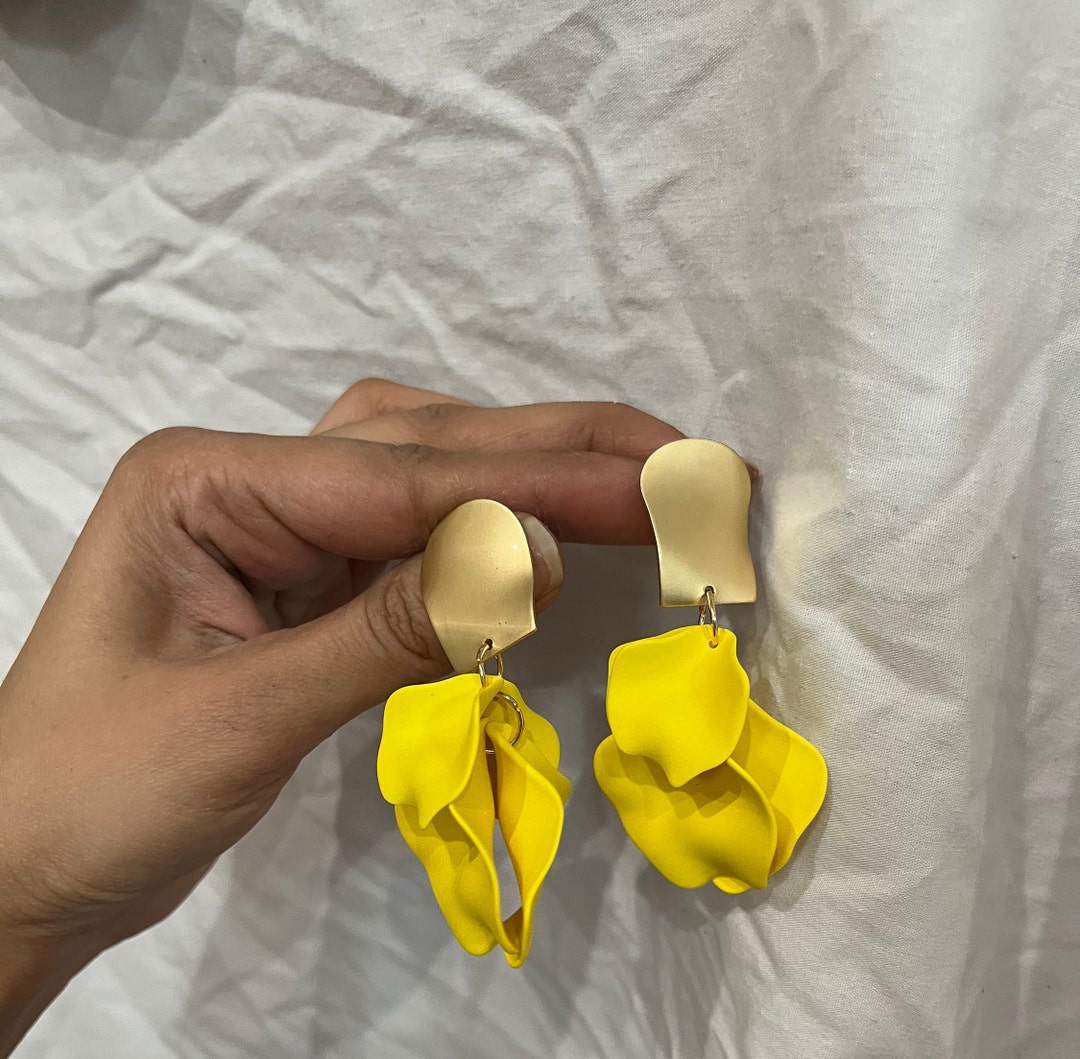 Yellow Earrings , Yellow Flower Earrings , Yellow Petal Earrings ...
