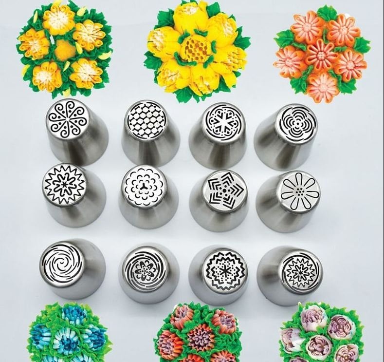 Random Design Russian Icing Piping Nozzle Set (May/May Not Be Same as  Photo)-6pc