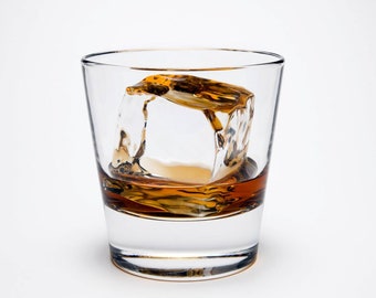 TRENGOVE 2 1/2" Acrylic Ice Cubes