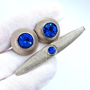 Vintage Blue Crystals Silver Tone Round Domed Cufflinks & matching Tie Clip Bar Set Gentleman Businessman Sparkling Accessories Formal Retro