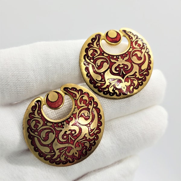 Vintage Museum MMA signed Indian Mughal red & gold cloisonne enamel сlip on earrings Huge door knocker shape 18k gold earrings Statement