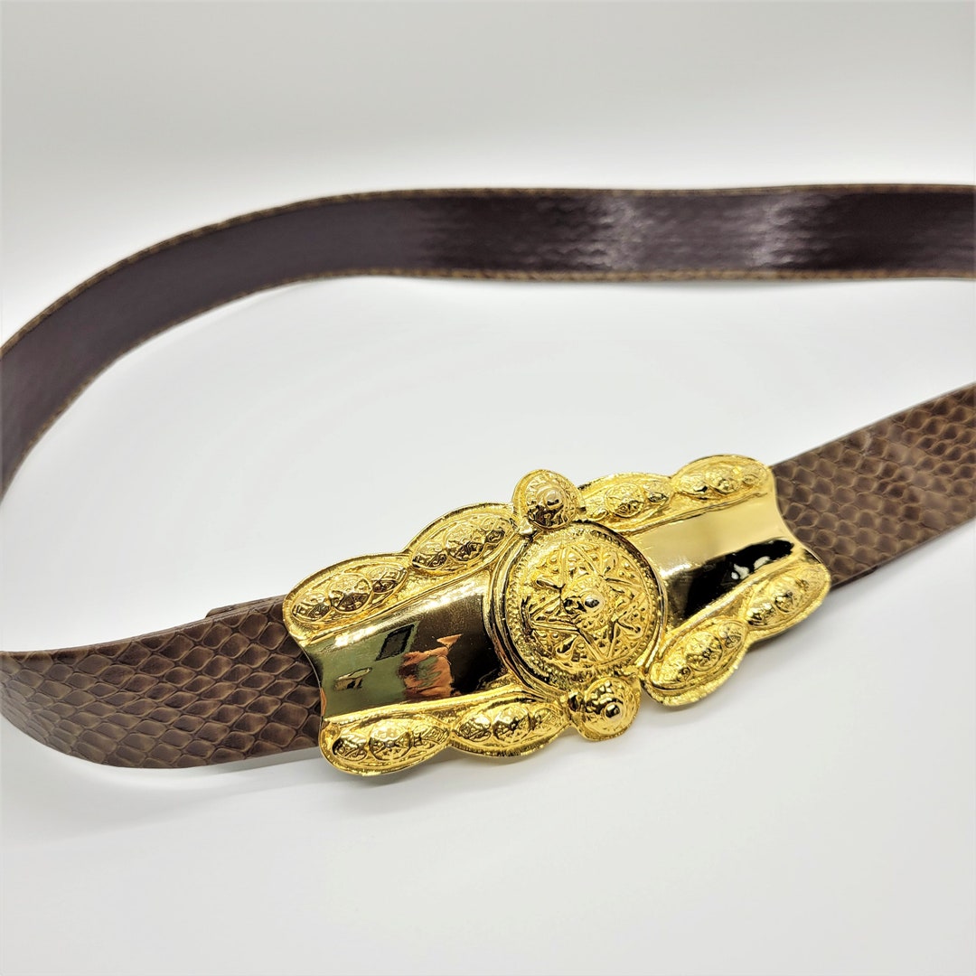 Vtg Gay Boyer Light Brown Embossed Waist Belt with Goldtone Buckle Vintage signed GAY BOYER belt with gold tone removable  main image 4