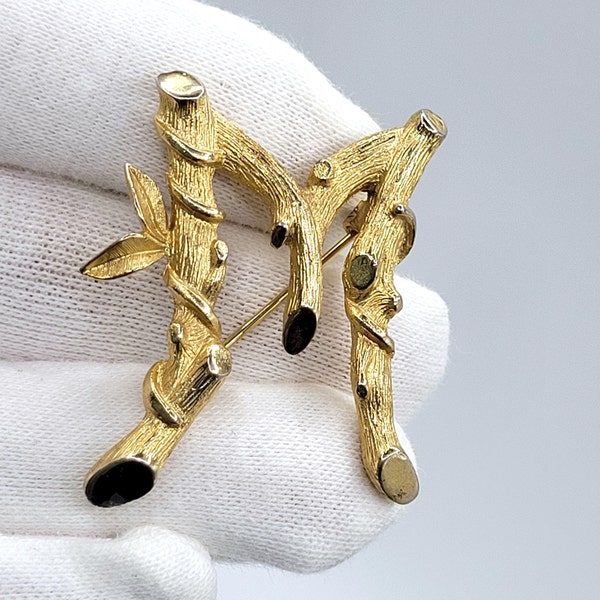 Vintage bamboo initial M letter brooch Mother's day gift Mom gift, M gold tone pin, Sarah Cov signed pin, Personalized M gift Designer piece