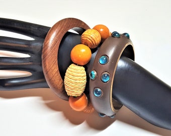 Vintage Bangles Boho Bracelets Set of Wood Bangles Wooden Orange Beads Stretch 1970s, 1980s, Bracelet with blue glass Bohemian Bracelet