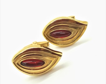 Vintage gold tone cufflinks with garnet lucite Ruby red cufflinks Tuxedo buttons Womens cabochons cufflinks Christmas gift for him