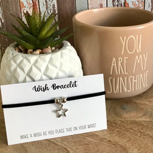 Stern Wunscharmband - Charm Wildleder Armband - Geschenkkarte inklusive - Boho Stern Charm