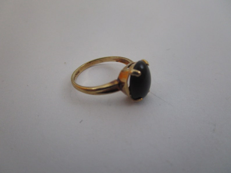 Antique 10K Gold & Solitaire Black Onyx Stone Ladies Ring image 4