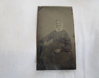19th C Antique Tintype Photograph Victorian Lady Gem Picture Gallery