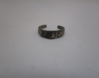 Vtg Sterling Silver Toe Ring Sun People Motif