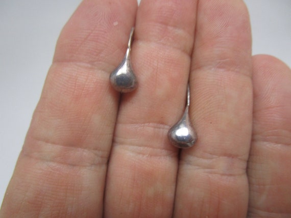 Vtg Sterling Silver Dangle Teardrop Pierced Earri… - image 1