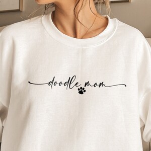 Doodle Dog Mom SVG | Minimalist Design Cut File for Cricut & Glowforge | Instant Digital Download
