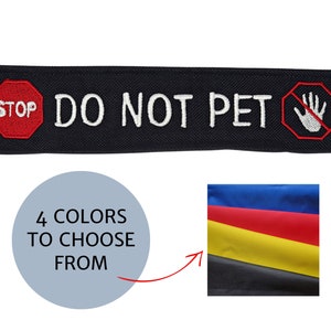 Embroidered Dog leash Wrap: &quot;DO NOT PET&quot; Text with Stop and No-Pet Signs | A Leash Sleeve for Dogs with Special Needs | Dogs in Training