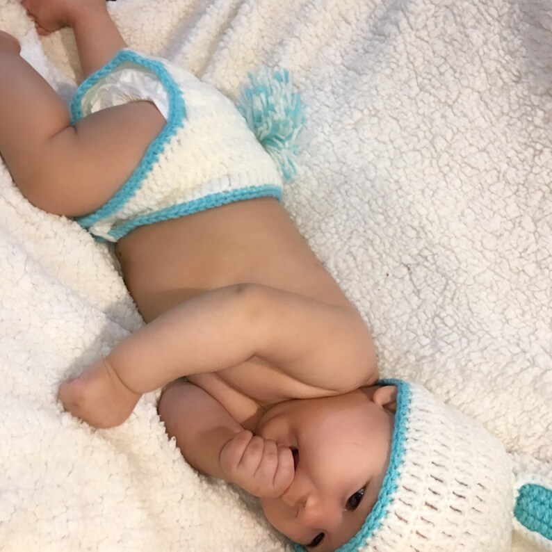 Knit bunny outfit