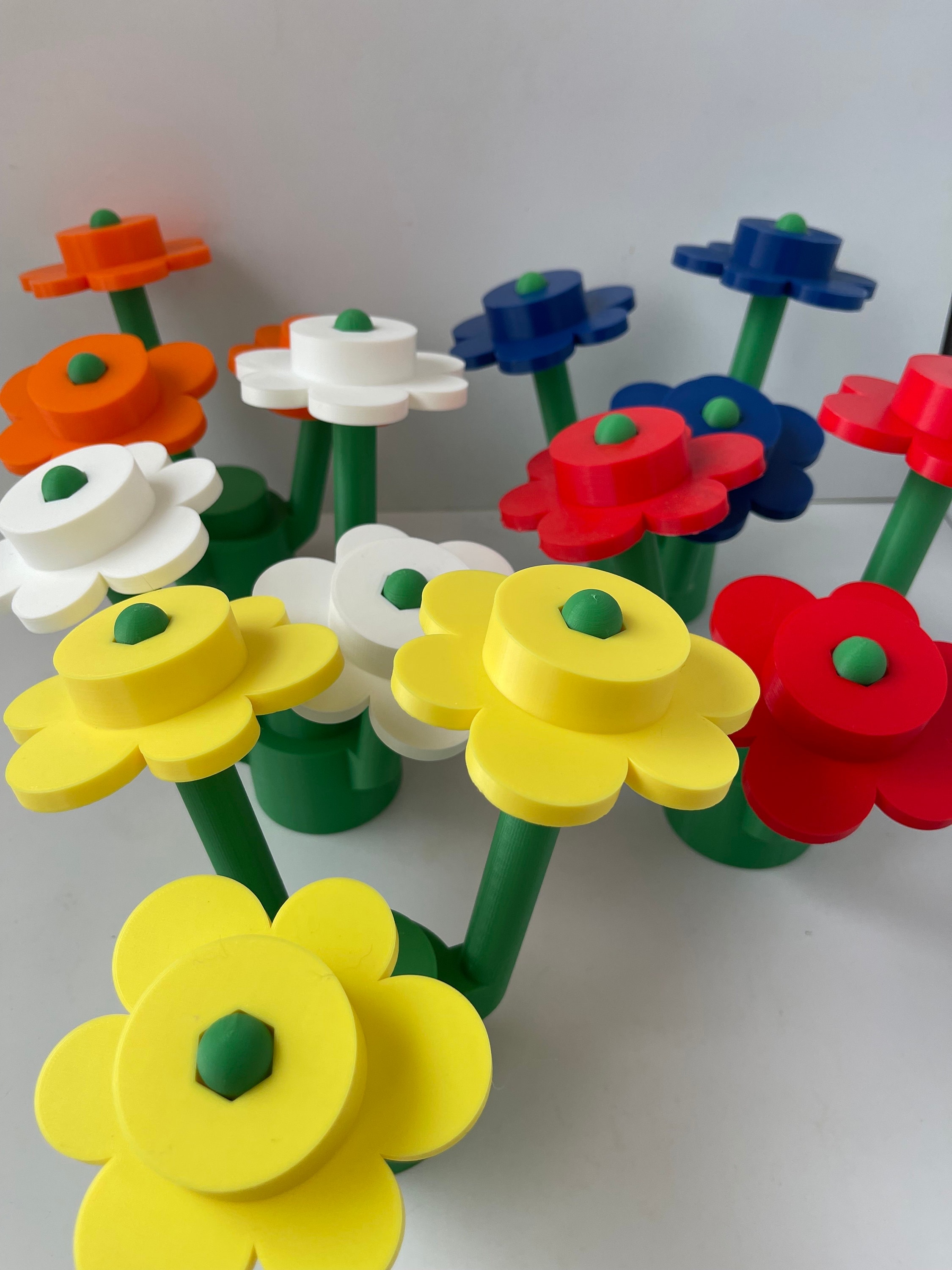 3D Printed Large LEGO Inspired Brick Flowers 