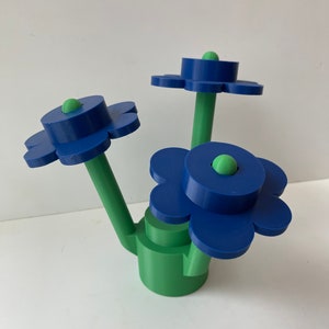 3D Printed Large LEGO Inspired Brick Flowers image 6