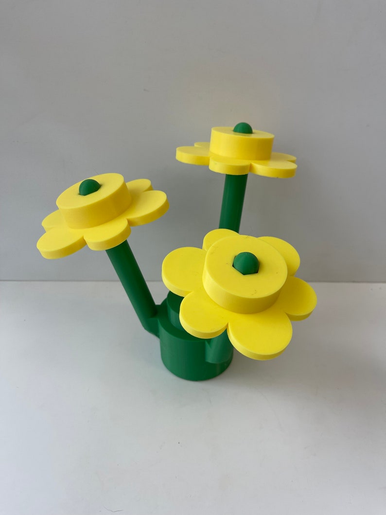 3D Printed Large LEGO Inspired Brick Flowers image 7