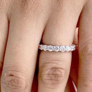 Diamond 2 Carat Eternity Ring. Ladies Anniversary Diamond Eternity Band. 2 Carat Diamond Eternity Wedding Ring