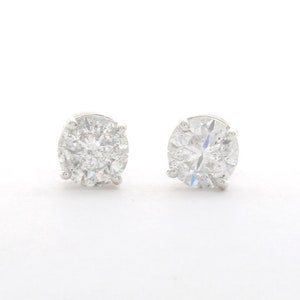 2 Carat Diamond Stud Earrings for Ladies. Ladies 2 Carat Diamond Earrings. 2 Carat Natural Diamond Earrings Studs.