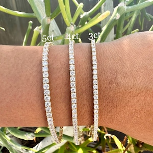 14K Yellow Gold Diamond Tennis Bracelet. Yellow Gold Diamond Tennis Bracelet. Womens Yellow Gold Diamond Bracelet. 14K Yellow Gold