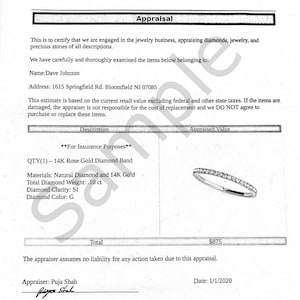 Puede incluir: Documento de tasaci&oacute;n para una banda de diamantes de oro rosa de 14 quilates con un peso total de diamantes de 0,10 ct. La banda est&aacute; tasada en 875 $. El documento est&aacute; fechado el 1/1/2020 y firmado por la tasadora Puja Shah.