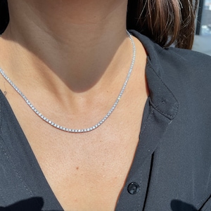White gold diamond tennis necklace. Women’s diamond necklace in 14k white gold. 14k white gold diamond necklace