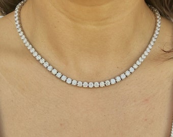 20 Carat Diamond Tennis Necklace, Big Diamond tennis Necklace, 20 Carat Diamond Necklace. Womens Diamond Necklace, Riviera Necklace