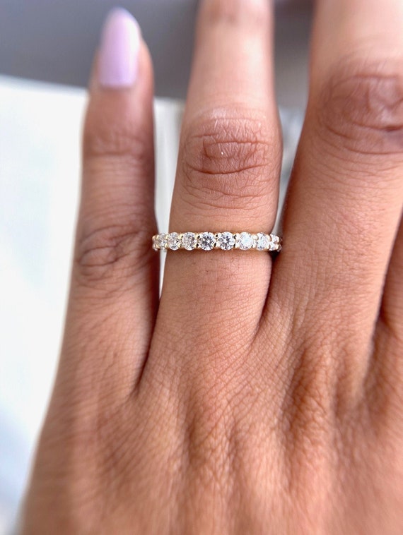 Ladies Diamond 1.5 Carat Eternity Ring. Ladies Diamond Anniversary