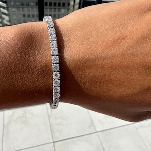 Pulseira de tênis com diamantes de 9 quilates, ouro branco 14K Pulseira de tênis com diamantes de 9 quilates, pulseira de tênis com diamantes para mulheres.